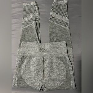 PINK Victoria secret leggings. Seamless. Great condition